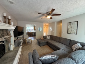 9108 Oak St in Kansas City, MO - Building Photo - Building Photo
