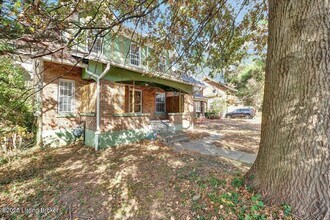 2059 Alta Ave, Unit B447C in Louisville, KY - Building Photo - Building Photo