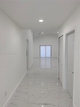 15921 SW 82nd St in Miami, FL - Building Photo - Building Photo