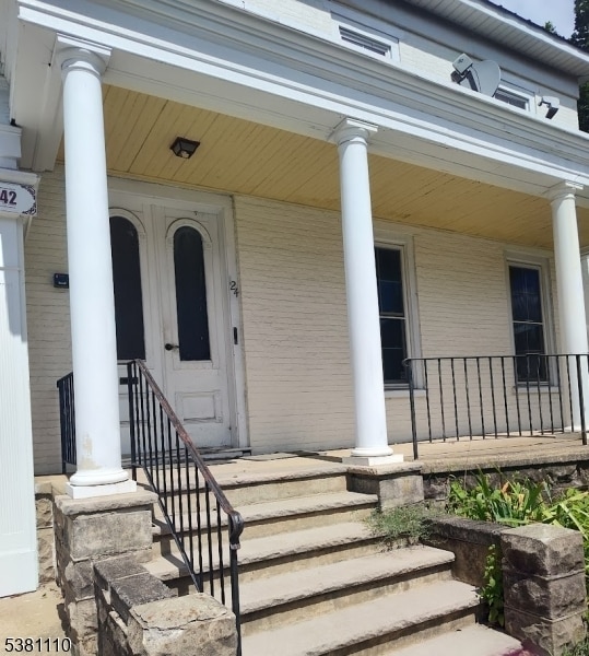124 W Washington Ave in Washington, NJ - Building Photo - Building Photo