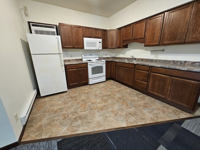1618 West Ave S, Unit 1618