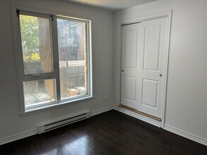 5285 Beaconsfield Av in Montréal, QC - Building Photo - Building Photo