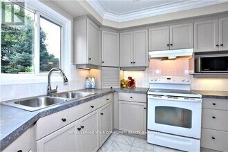 51 Falan Heights Crescent in Aurora, ON - Building Photo - Building Photo