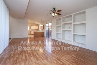 2927 N Cardell Cir in Tucson, AZ - Building Photo - Building Photo