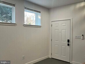 718 Rhode Island Ave NW in Washington, DC - Building Photo - Building Photo