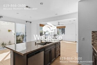 2211 Antonio Dr in Chula Vista, CA - Building Photo - Building Photo