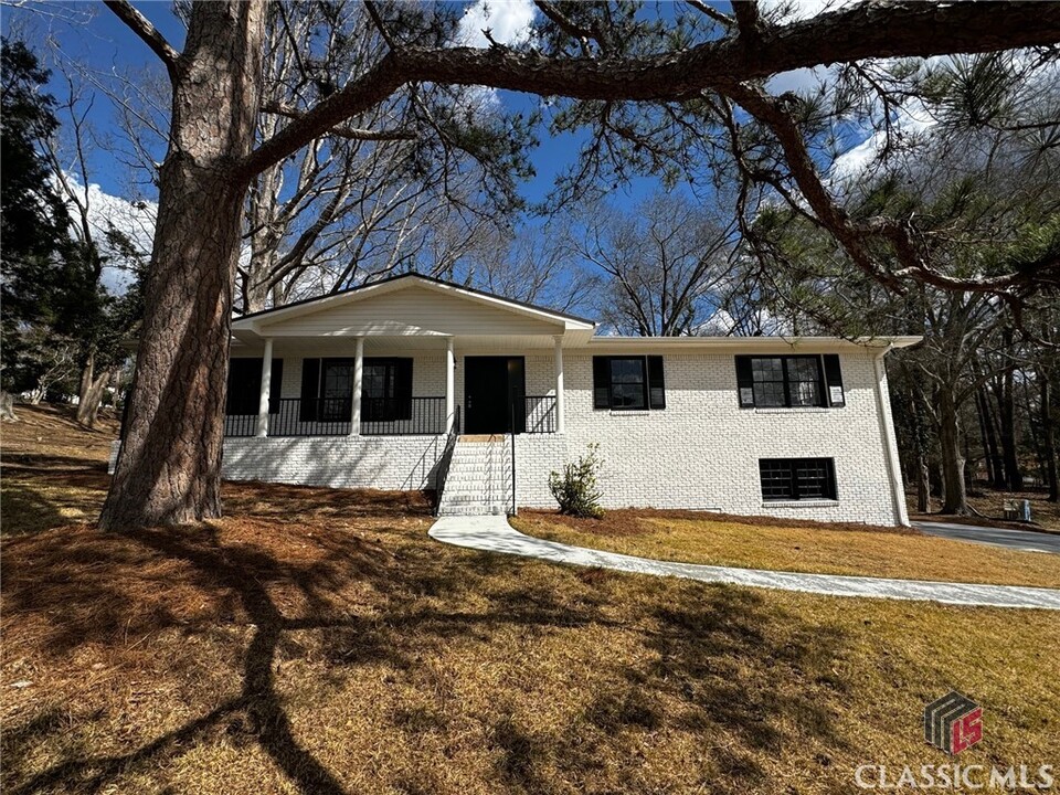 215 Rivermont Rd in Athens, GA - Building Photo