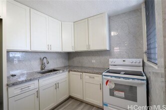 1715 Anapuni St in Honolulu, HI - Building Photo - Building Photo