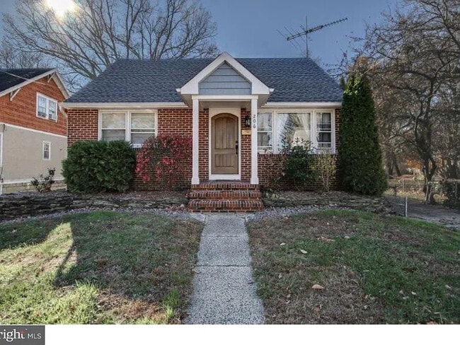 property at 206 Swarthmore Rd