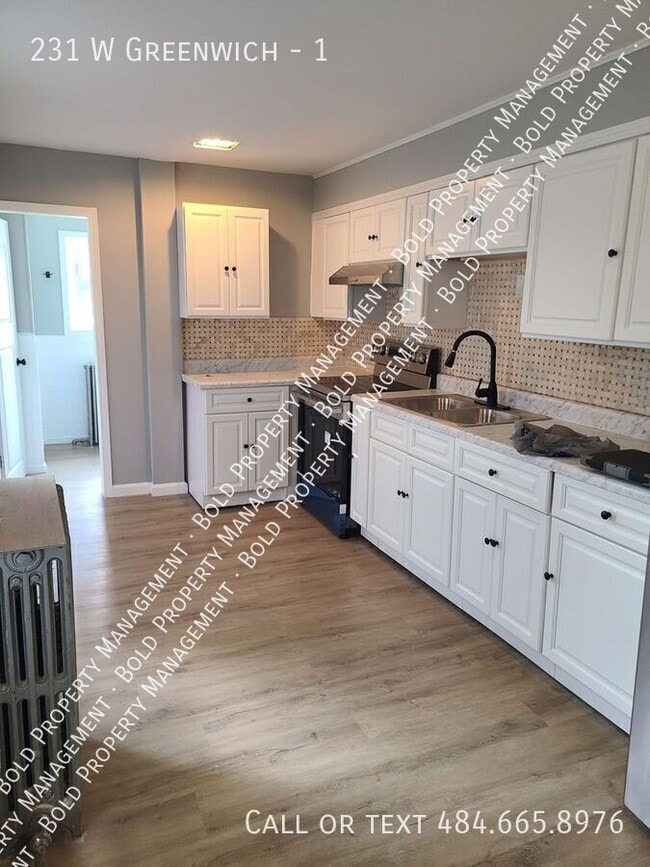 property at 231 W Greenwich St