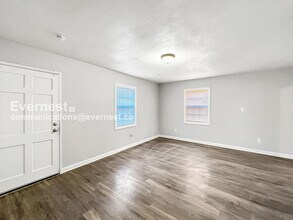 3647 S Deerwood Ave in Memphis, TN - Building Photo - Building Photo