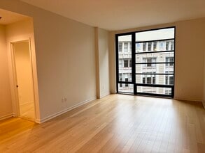 580 Washington St in Boston, MA - Building Photo - Building Photo