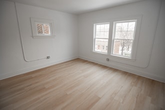 1388 W 83rd St, Unit 412 in Cleveland, OH - Building Photo - Building Photo