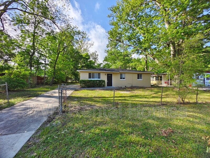 6812 Jack Horner Ln in Jacksonville, FL - Building Photo