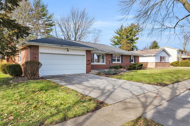 property at 2211 S Anderson St