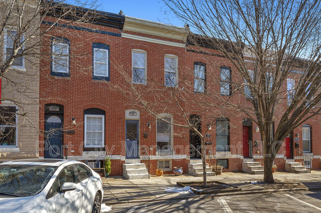 131 N Potomac St in Baltimore, MD - Building Photo - Building Photo