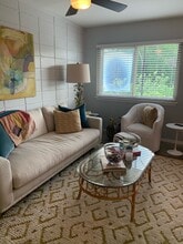 1200 Newning Ave, Unit 308 in Austin, TX - Building Photo - Building Photo