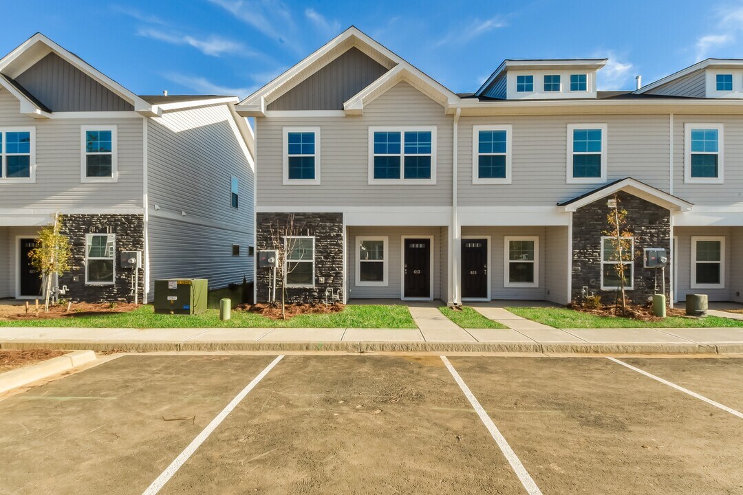 613 Green Wigeon Rd in Columbia, SC - Building Photo
