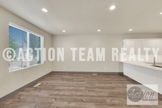 12732 S 1630 W in Riverton, UT - Building Photo - Building Photo
