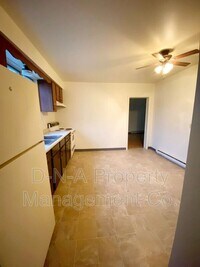 716 W Lackawanna Ave photo'