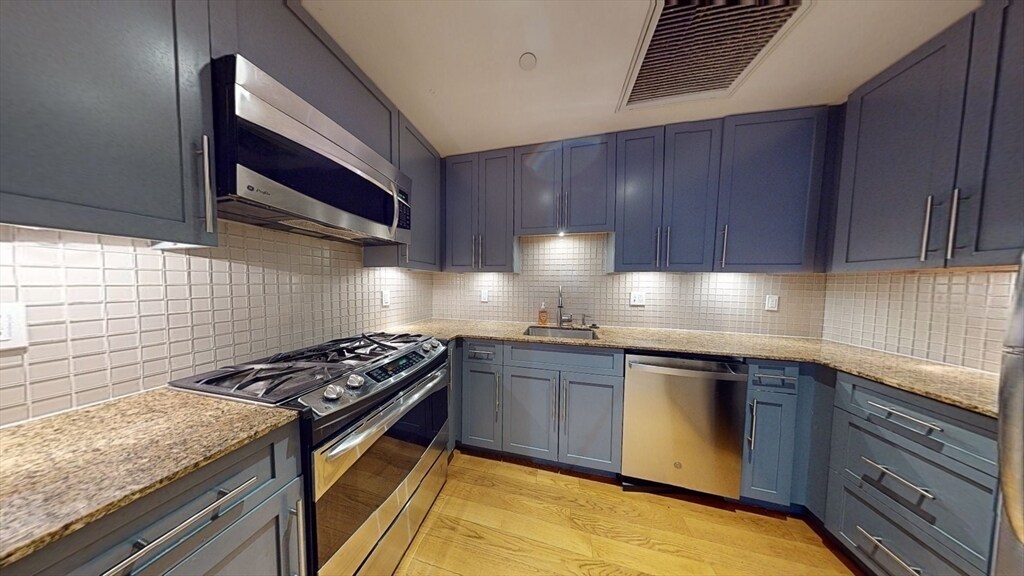 19 Father Francis Gilday St in Boston, MA - Building Photo