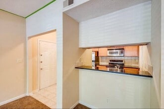1250 Parkwood Cir SE in Atlanta, GA - Building Photo - Building Photo