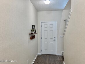 5030 Big Pine Dr in Jacksonville, FL - Building Photo - Building Photo