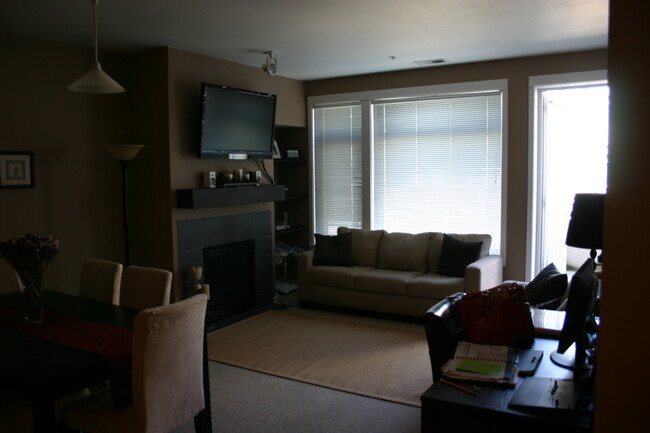 property at 1950 Alaskan Wy