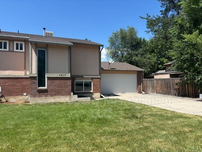 1817 E Vine St in Murray, UT - Building Photo - Building Photo