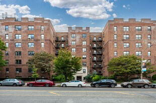 The Concord in Long Island City, NY - Building Photo