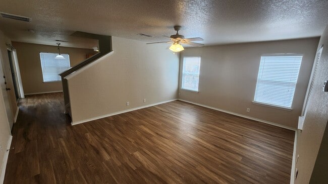 134 Adelaide Oaks in San Antonio, TX - Building Photo - Building Photo