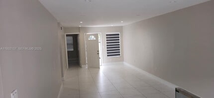 12193 SW 10th St in Miami, FL - Building Photo - Building Photo