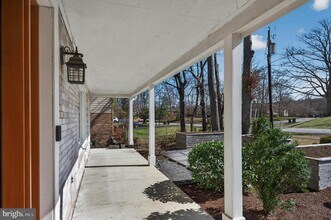 10730 Anita Dr in Lorton, VA - Building Photo - Building Photo