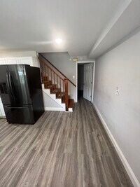 4707 Chatford Ave photo'