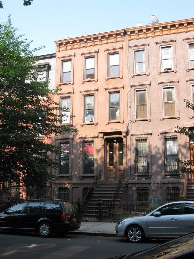 293 Stuyvesant Ave in Brooklyn, NY - Building Photo - Building Photo