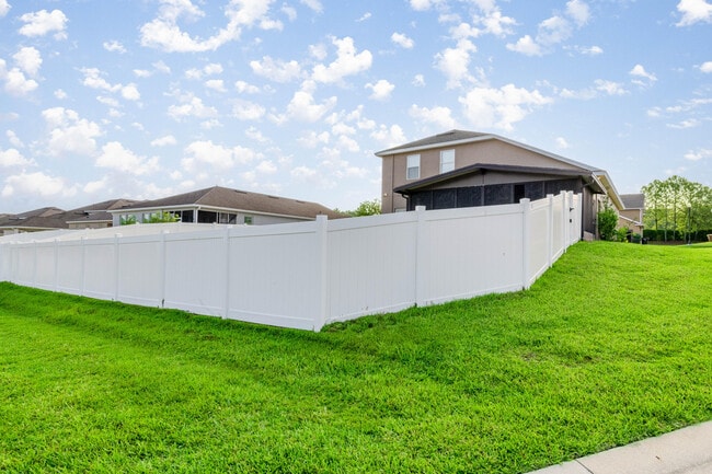 5438 SW 49th Ave in Ocala, FL - Foto de edificio - Building Photo