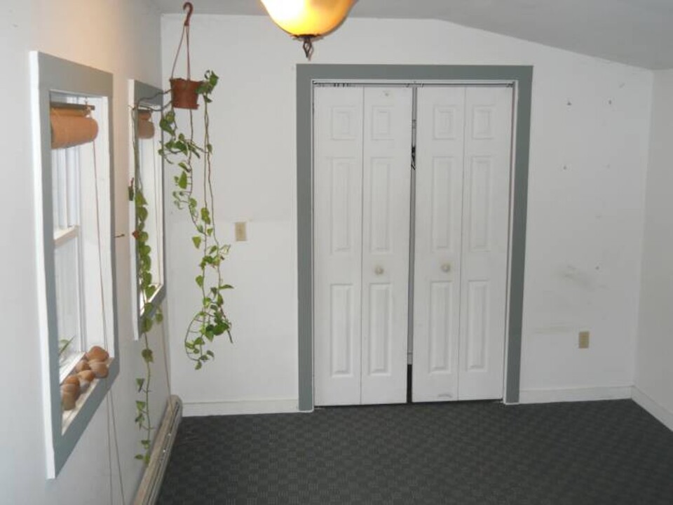 127 N. Winooski Ave, Unit #1 in Burlington, VT - Building Photo