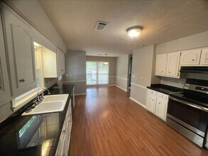 105 Kimberly Dr in Auburn, AL - Building Photo - Building Photo