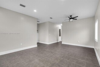 3508 NW 19th Terrace in Miami, FL - Building Photo - Building Photo