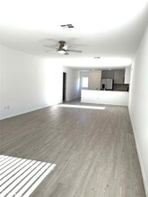 108 Cattle Queen Rd in Jarrell, TX - Building Photo - Building Photo