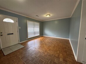4206 Gardendale Dr in Houston, TX - Building Photo - Building Photo