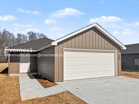 440 Moonlight Cove in Ward, AR - Building Photo