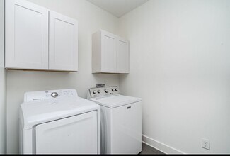 1121 Cahal Ave in Nashville, TN - Building Photo - Building Photo
