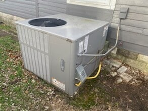 210 N Liberty St in Webb City, MO - Building Photo - Building Photo