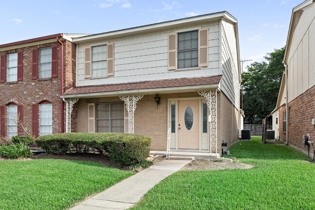 5960 Townhouse Ln in Beaumont, TX - Building Photo - Building Photo