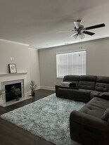 4210 Essex Pond Wy in Cumming, GA - Building Photo