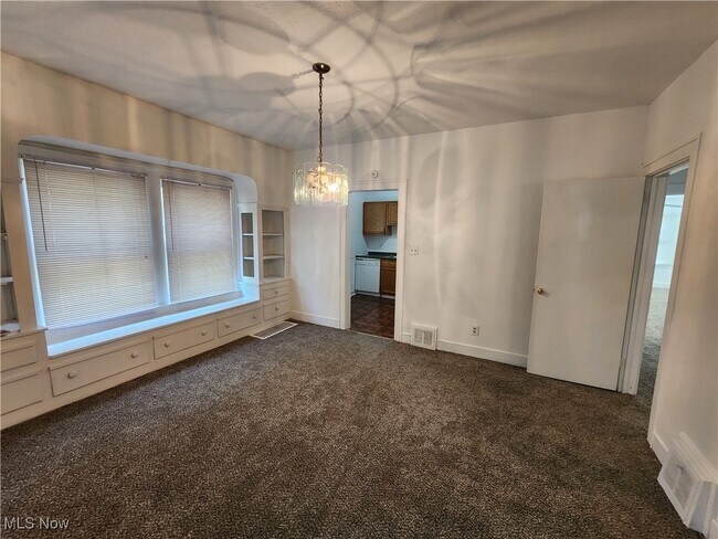 property at 1306 E 134th St