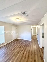 525 Landers St in Monroe, GA - Building Photo - Building Photo
