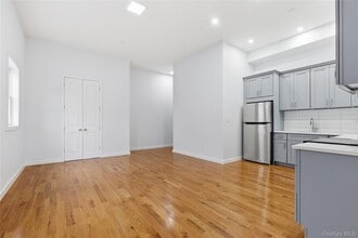 99 Main St in Brewster, NY - Building Photo - Building Photo