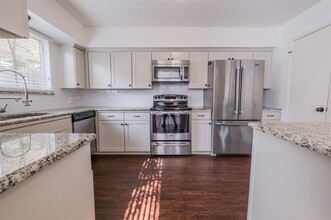 2236 Irwin St in Fort Worth, TX - Building Photo - Building Photo